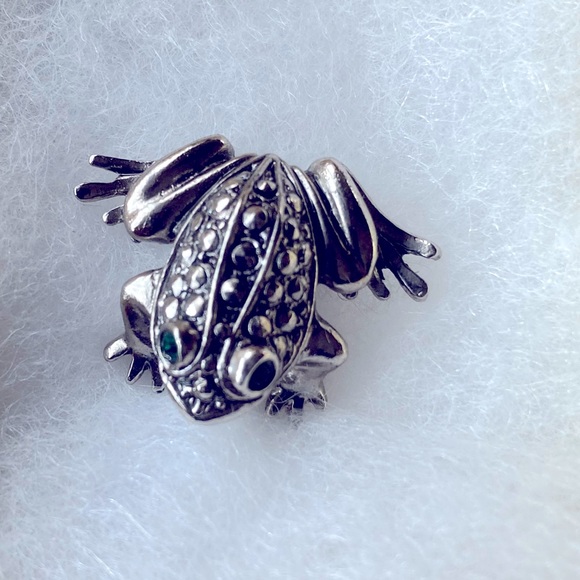 🐸 Avon Precious Pet Frog Pin - Vintage 1989 - Picture 3 of 6
